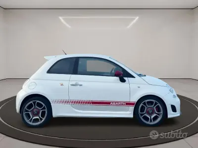 Usado Fiat 500 100 CV (73 kW) 2011 Blanco Berlina