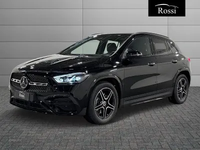 Nuova Mercedes GLA200 150 CV (110 kW) 2026 Nero SUV