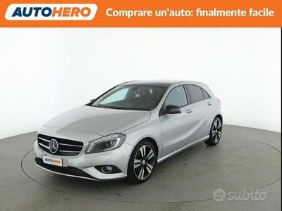 Usata Mercedes A180 122 CV (89 kW) 2015 Grigio Berlina