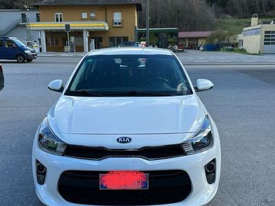 usata Kia Rio 1.2 Evolution Gpl 82cv