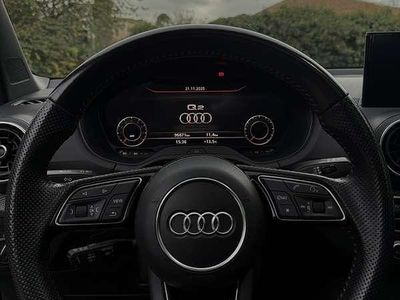 Begagnad Audi Q2 S-Line 150 HK (110 kW) 2018 Grå SUV