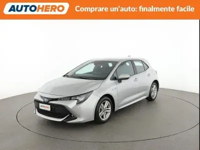 Usata Toyota Corolla Active 98 CV (72 kW) 2019 Argento Berlina