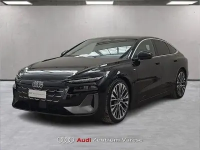 Nuova Audi A6 e-tron S-Line 339 kW (462 CV) 2025 Nero mythos Berlina