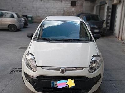 Usata Fiat Punto Evo 65 CV (47 kW) 2010 Bianco Utilitaria
