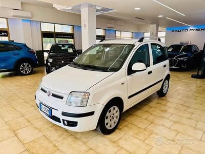 Usata Fiat Panda Dynamic 69 CV (50 kW) 2011 Bianco Utilitaria