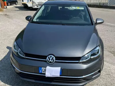 Usata VW Golf VII 150 CV (110 kW) 2020 Grigio Cabrio