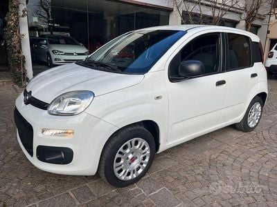 Usata Fiat Panda 69 CV (50 kW) 2017 Bianco Berlina