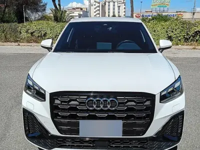 Usata Audi Q2 S-Line 150 CV (110 kW) 2022 Bianco SUV