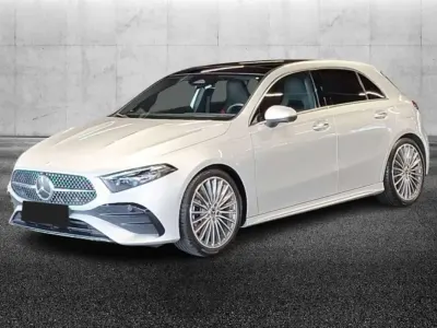 Usata Mercedes A250 AMG Line Premium Plus 224 CV (164 kW) 2024 Argento Berlina