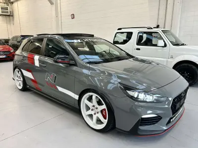 Usata Hyundai i30 N Performance 275 CV (202 kW) 2019 Grigio Berlina