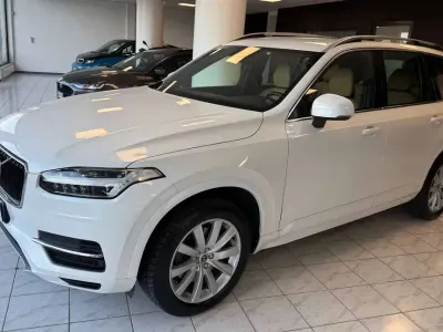 Usata Volvo XC90 Business Edition 235 CV (172 kW) 2019 Perlato SUV