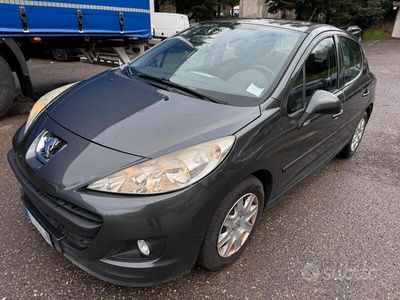 usata Peugeot 207 1.4 NEOPATENTATI