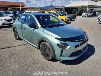Usata Lancia Ypsilon 101 CV (74 kW) 2024 Verde Utilitaria
