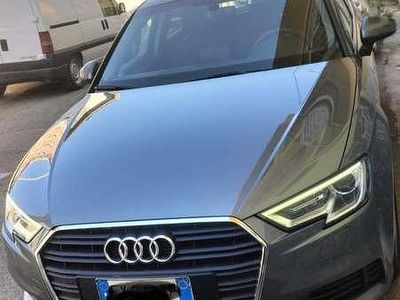 Usata Audi A3 Sport 116 CV (85 kW) 2019 Grigio Berlina
