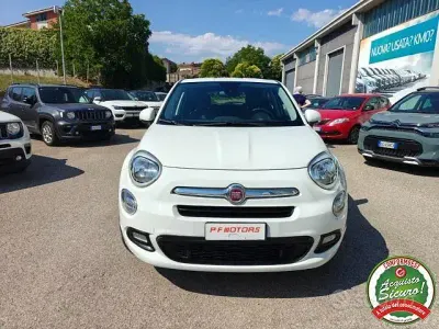 Usata Fiat 500X Business 120 CV (88 kW) 2017 Bianco SUV