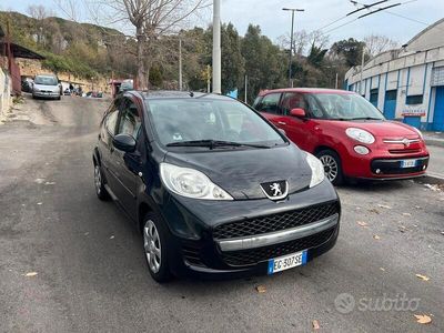 usata Peugeot 107 1.0 BENZINA 5 PORTE ANNO 2011 12 MESI