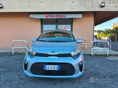 Usata Kia Picanto 67 CV (49 kW) 2019 Blu Utilitaria