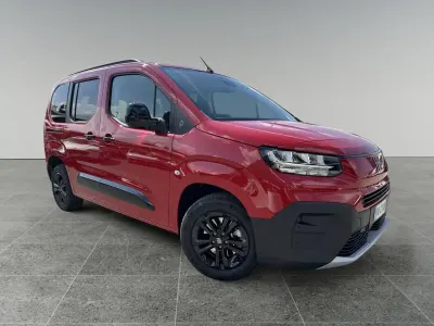 Nuova Fiat Qubo Icon 130 CV (95 kW) 2026 Rosso