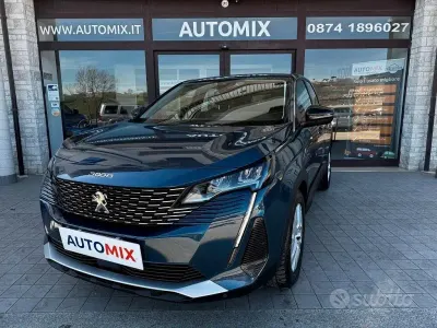 Usata Peugeot 3008 Active 131 CV (96 kW) 2021 Verde SUV