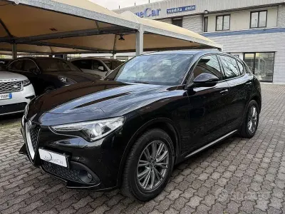 Usata Alfa Romeo Stelvio Business 190 CV (139 kW) 2022 Nero / metallizzato SUV