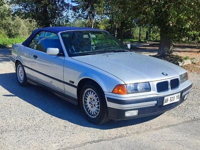 Usata BMW 320 Cabriolet Efficient Dynamics 150 CV (110 kW) 1995 Grigio Cabrio