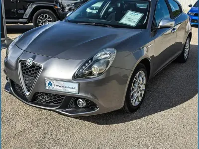Usata Alfa Romeo Giulietta 120 CV (88 kW) 2017 Grigio Utilitaria