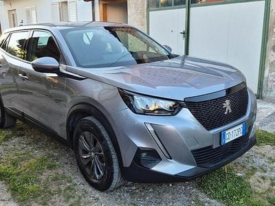 Usata Peugeot 2008 Active 102 CV (75 kW) 2021 Grigio SUV