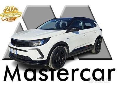 Usata Opel Grandland X GS Line 131 CV (96 kW) 2022 Bianco SUV