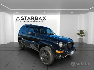 Usata Jeep Cherokee Limited 143 CV (105 kW) 2001 Nero SUV