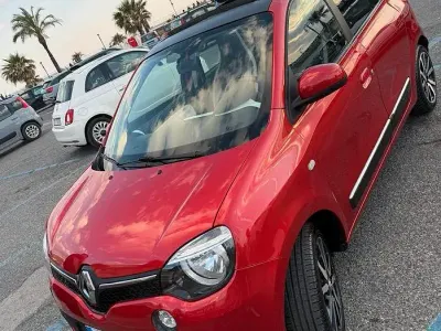 Usata Renault Twingo 69 CV (50 kW) 2016 Rosso Utilitaria