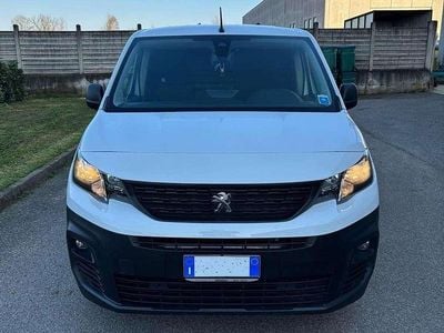 Usata Peugeot Partner 131 CV (96 kW) 2019 Bianco Monovolume