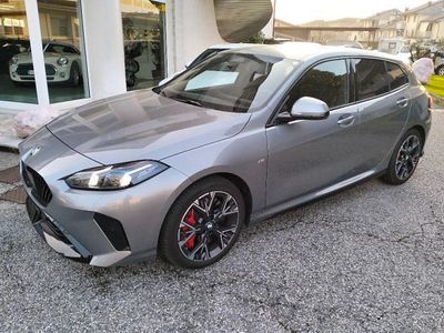 Usata BMW 118 M Sport 150 CV (110 kW) 2025 Grigio pastello Utilitaria