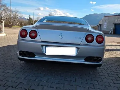 Usata Ferrari 575 517 CV (380 kW) 2005 Grigio Coupé