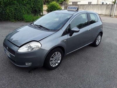 Brugt Fiat Grande Punto Sport 95 HK (69 kW) 2006 Grå Hatchback