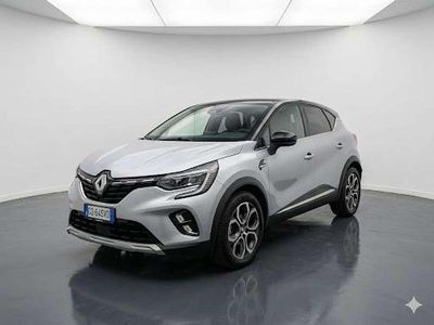 Usata Renault Captur Intens 159 CV (116 kW) 2021 Argento SUV