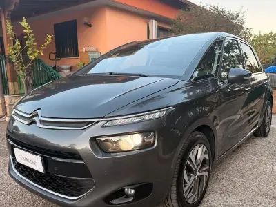 Begagnad Citroën C4 Picasso Shine 150 HK (110 kW) 2016 Grå Minibuss