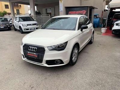 Bianco Usata 2015 Audi A1 Sportback Attraction Utilitaria | 8699 € (Ottimo prezzo)