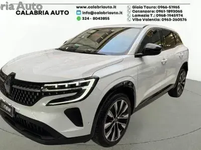 Usata Renault Austral Techno 158 CV (116 kW) 2023 Bianco SUV