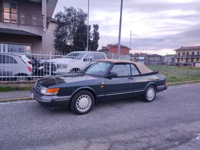 Usata Saab 900 Cabriolet 141 CV (103 kW) 1992 Verde Cabrio