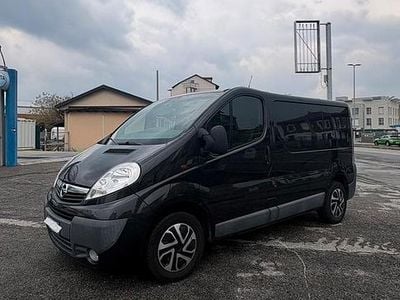 Usata Opel Vivaro 2011 Monovolume
