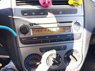 Grigio Usata 2009 Fiat Grande Punto Dynamic Utilitaria | 3000 € (Buon prezzo)