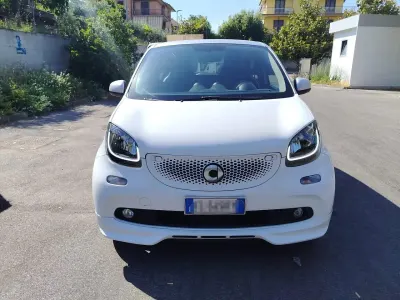 Usata Smart ForFour Passion 70 CV (51 kW) 2017 Bianco Utilitaria