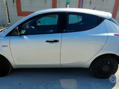 usata Lancia Ypsilon GPL 2019