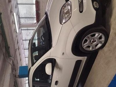 Usata Fiat Panda City Life 69 CV (50 kW) 2024 Bianco Utilitaria