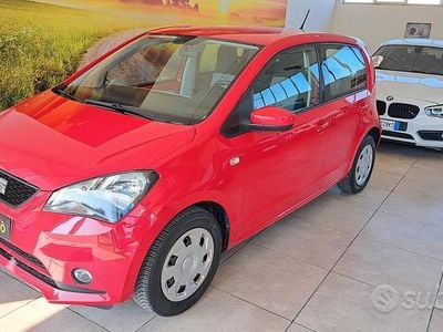 Usata Seat Mii 68 CV (50 kW) 2014 Rosso Utilitaria