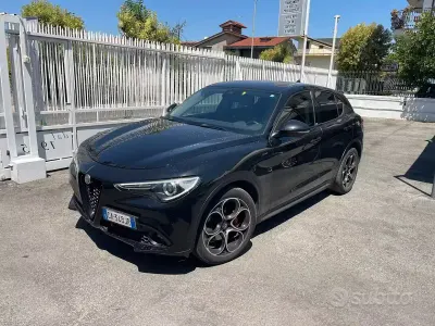 Usata Alfa Romeo Stelvio Sprint 190 CV (139 kW) 2020 Nero SUV