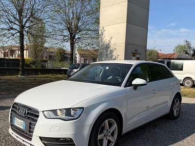 Usata Audi A3 Ambition 110 CV (80 kW) 2016 Bianco Berlina