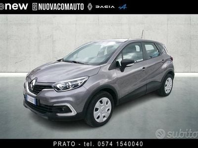 Usata Renault Captur Life 90 CV (66 kW) 2019 Grigio SUV