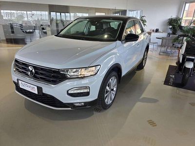 Usata VW T-Roc Style 110 CV (80 kW) 2021 Grigio argento palladio SUV