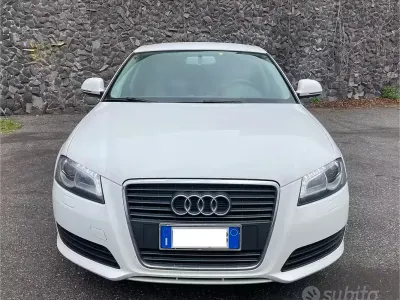 Usata Audi A3 Sportback 125 CV (91 kW) 2009 Bianco Utilitaria